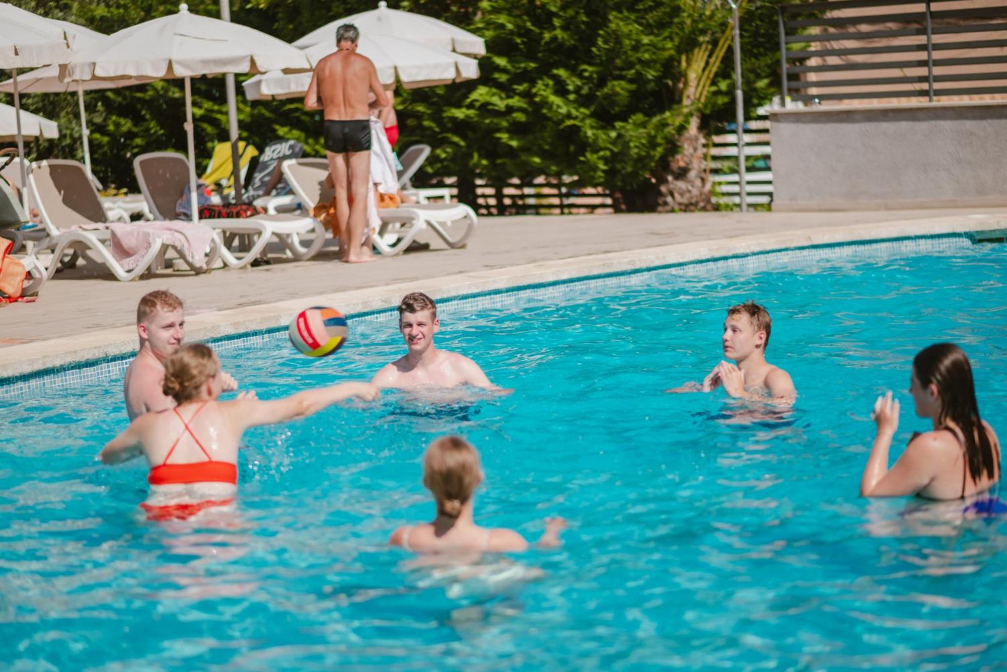 Hotel Lliteras カラ・ラトハダ エクステリア 写真